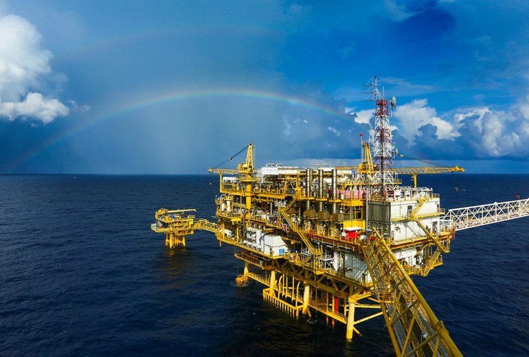 Home oil gas 770x520 (1)